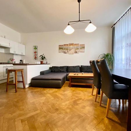 Spacious Cozy Apartments In Centre Praha Bagian luar foto