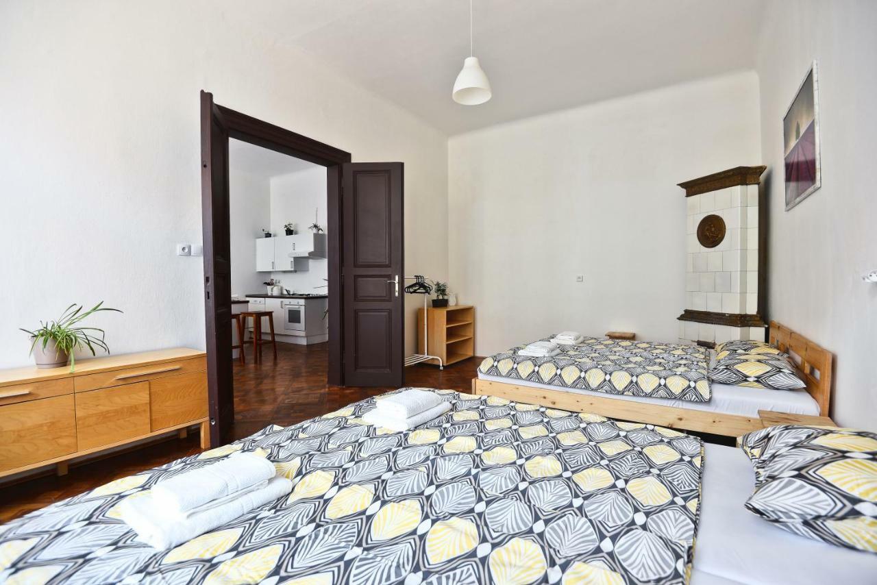 Spacious Cozy Apartments In Centre Praha Bagian luar foto